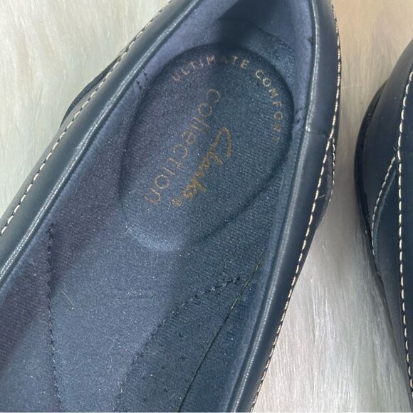 Clarks Black Loafers with Tassel Detail - Picture 6 of 9
